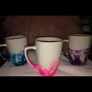 Mugs ( sold separately)